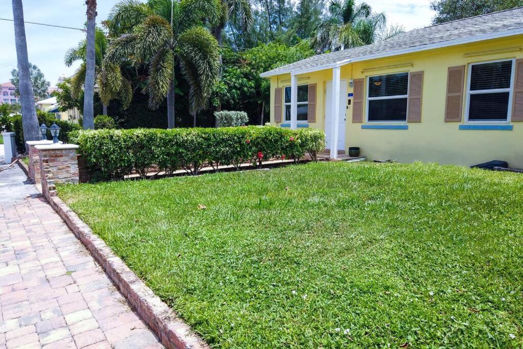 The Beach House At Seascape Steps From The Beach, Marina And Shops! West Palm Beach Exterior foto